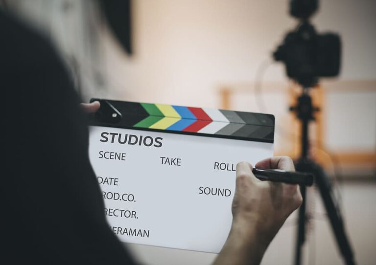 Beyond the Screen: Actors Who Took Method Acting to Extreme Levels